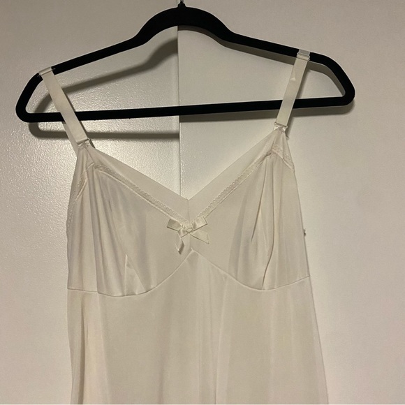 VTG 70s Sears Nude Smooth Antron III Nylon Full Slip Dress Size 36 Lingerie - Picture 2 of 6
